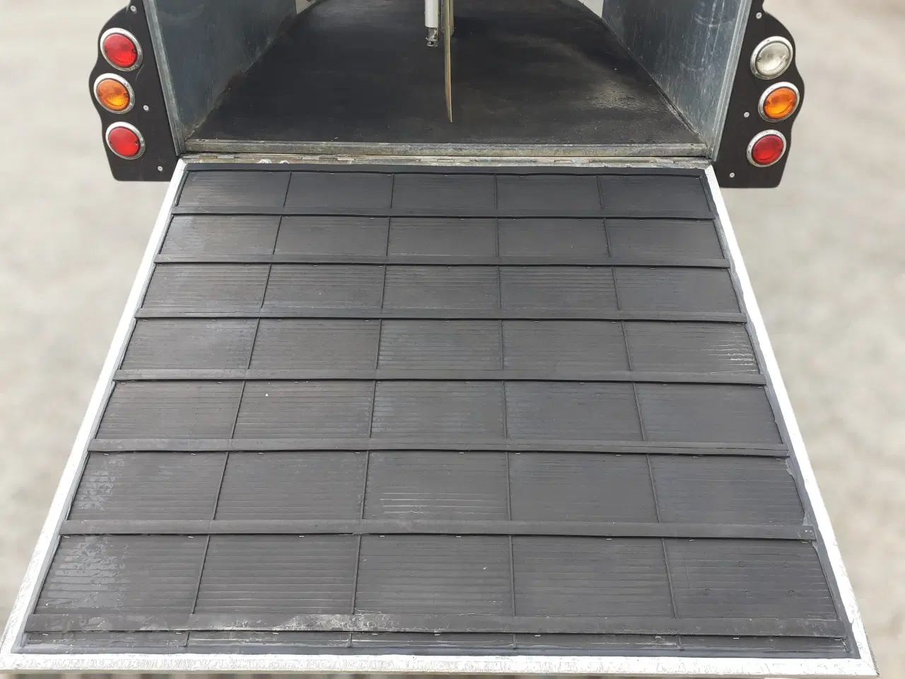 Billede 6 - Brenderup Exelent Hestetrailer 2011 Antrasit
