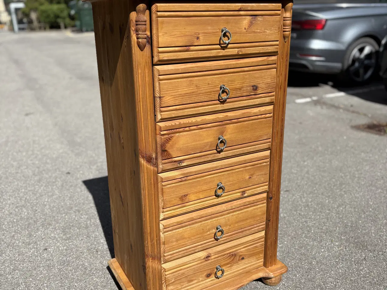 Billede 2 - Høj kommode