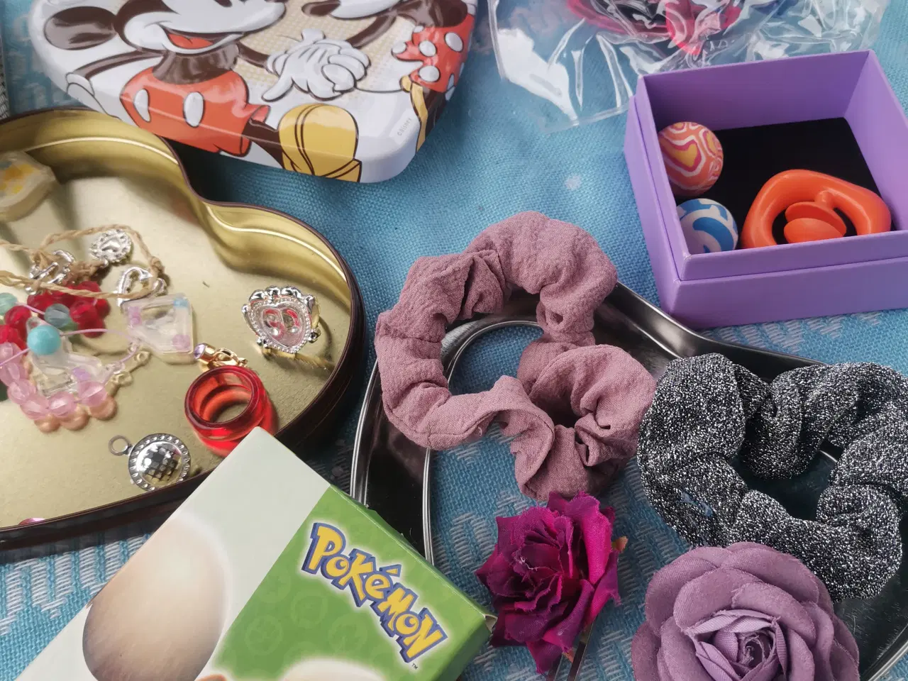 Billede 3 - Smykkesæt og pokemon 5 kr ialt 🌸