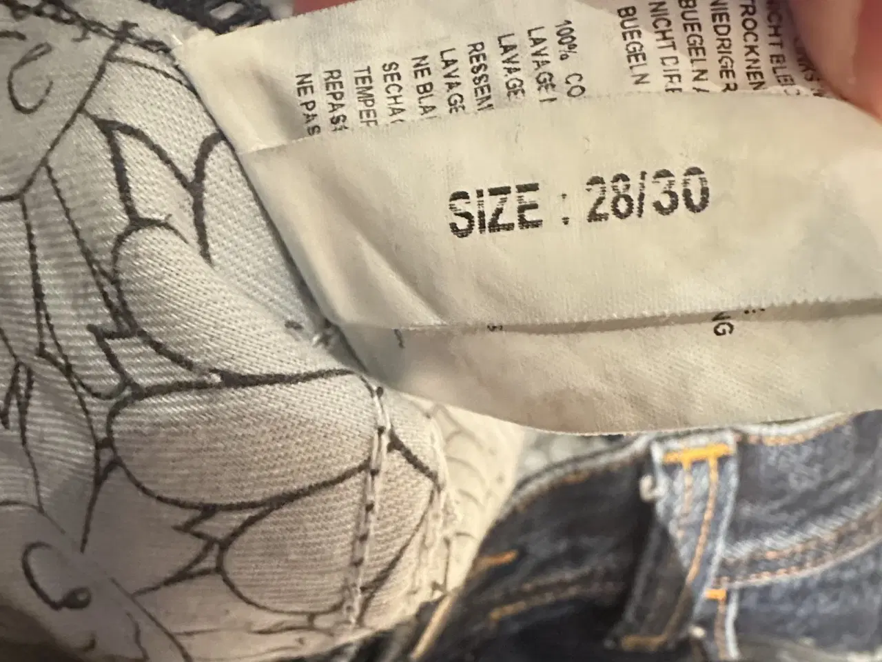 Billede 5 - Streetammo Bukse str 28/30