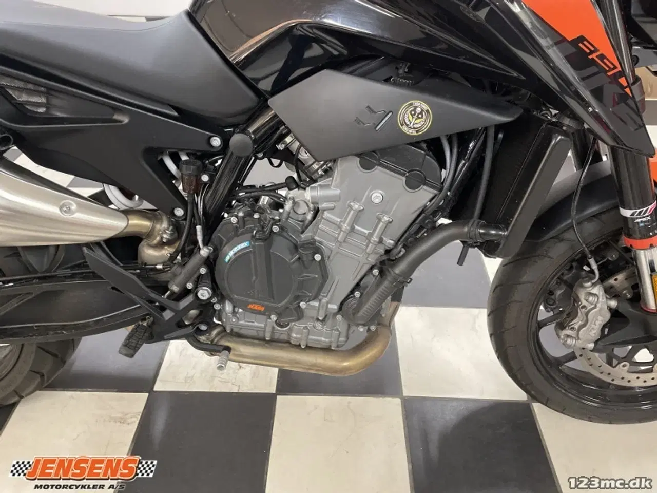 Billede 12 - KTM 890 Duke L