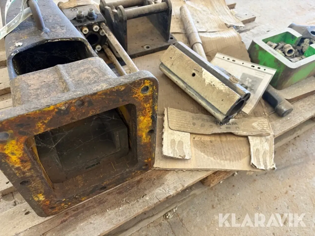 Billede 5 - Hydrauliskhammer i dele.