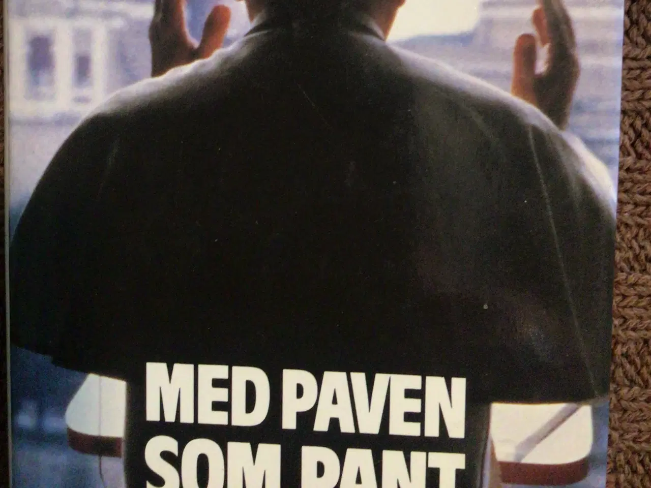 Billede 1 - Robert Ludlum : Med paven som pant