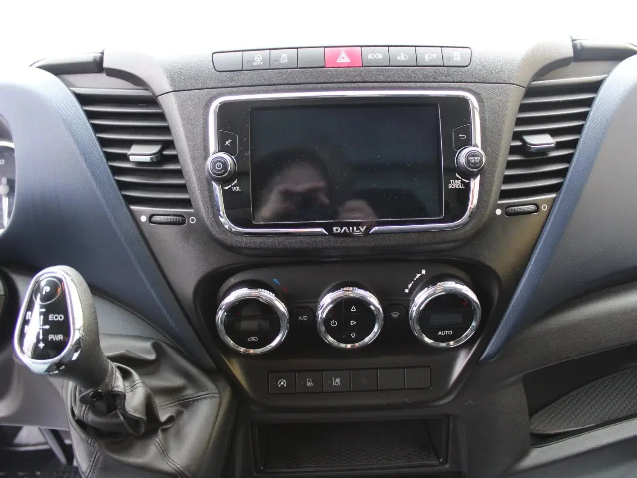 Billede 5 - Iveco Daily 2,3 35S16 Alukasse m/lift AG8