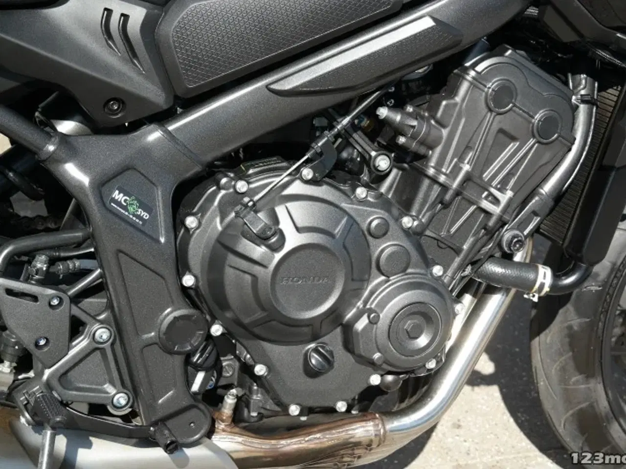 Billede 11 - Honda CB 650 R MC-SYD       BYTTER GERNE