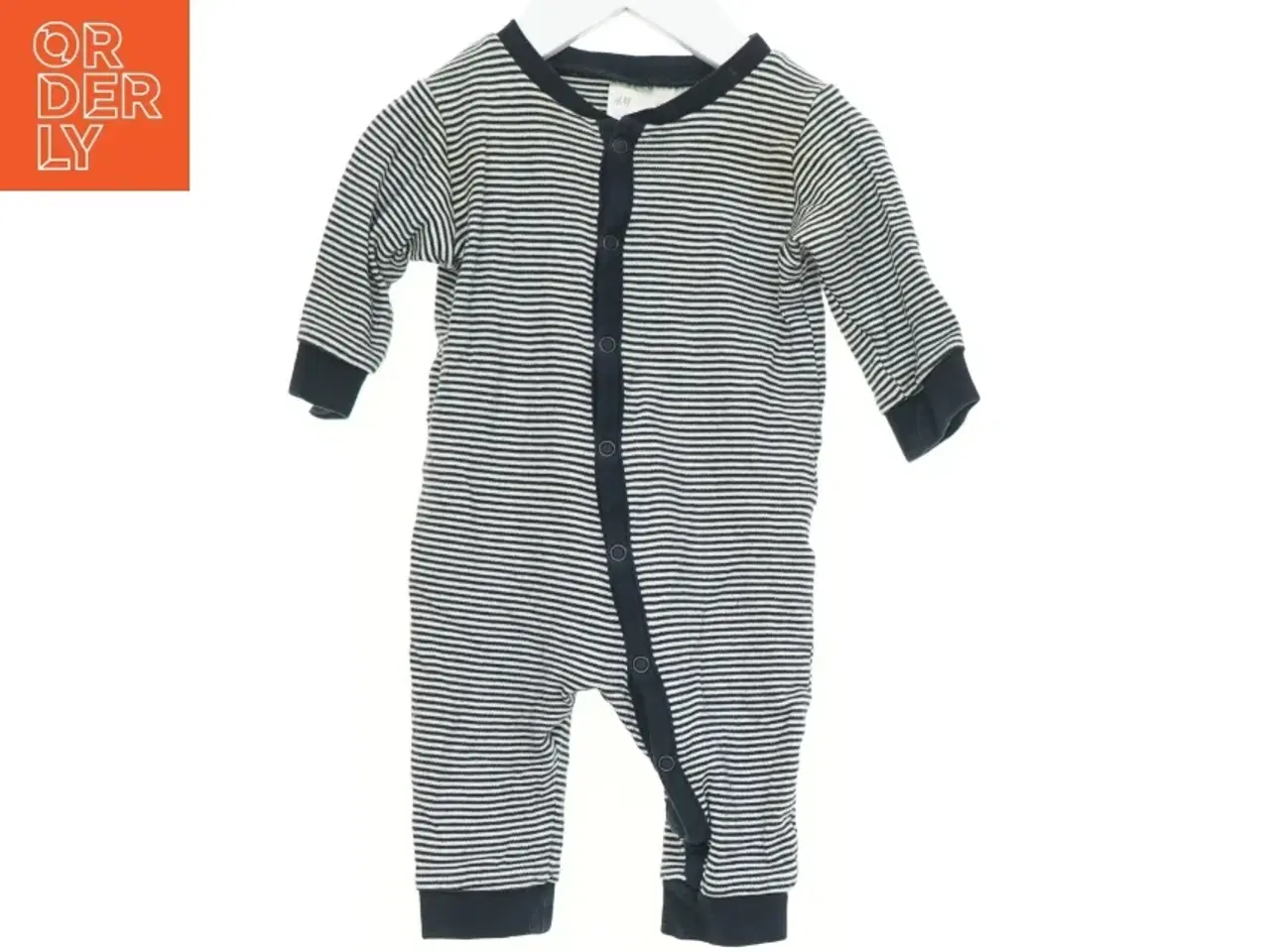 Billede 1 - Heldragt fra H&M (str. 62 cm)