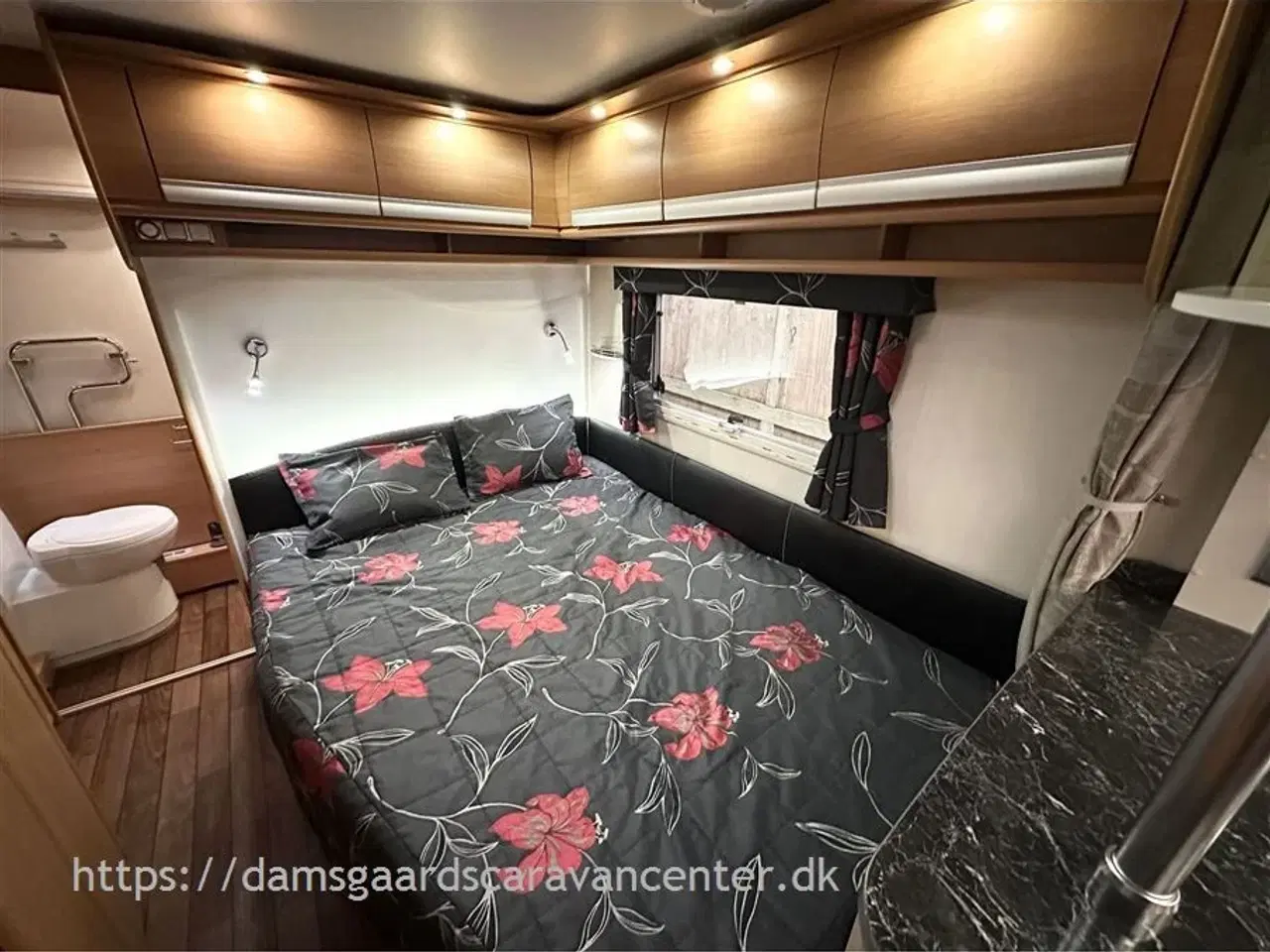 Billede 19 - 2011 - Cabby Comfort 650+ FT White Line Dobbeltseng - Centralvarme - Mover - Fortelt