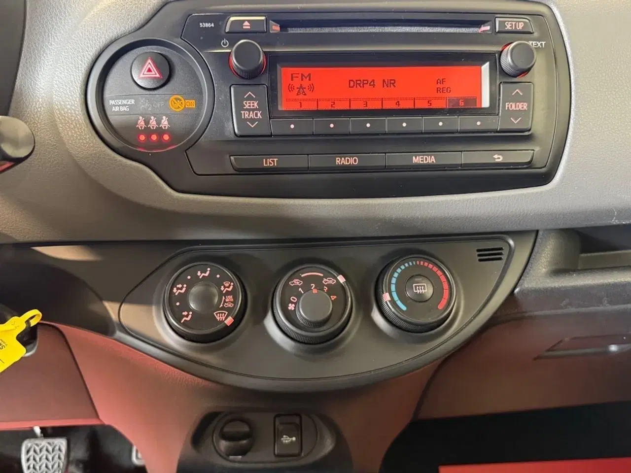 Billede 10 - Toyota Yaris 1,0 VVT-i T1 Style
