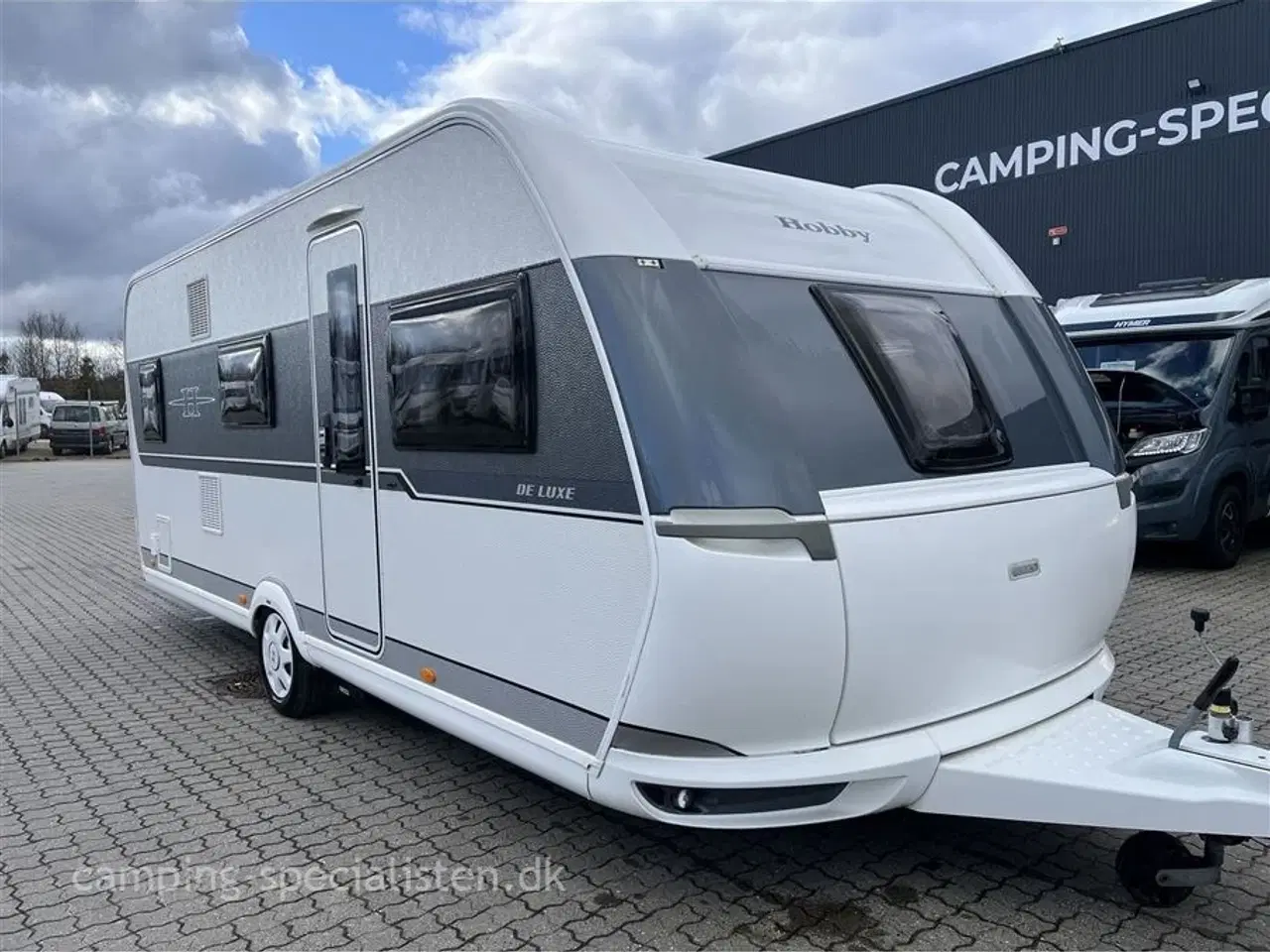 Billede 2 - 2018 - Hobby De Luxe 545 KMF   Hobby De Luxe 545 KMF 2018 - Se den nu hos Camping-Specialisten.dk