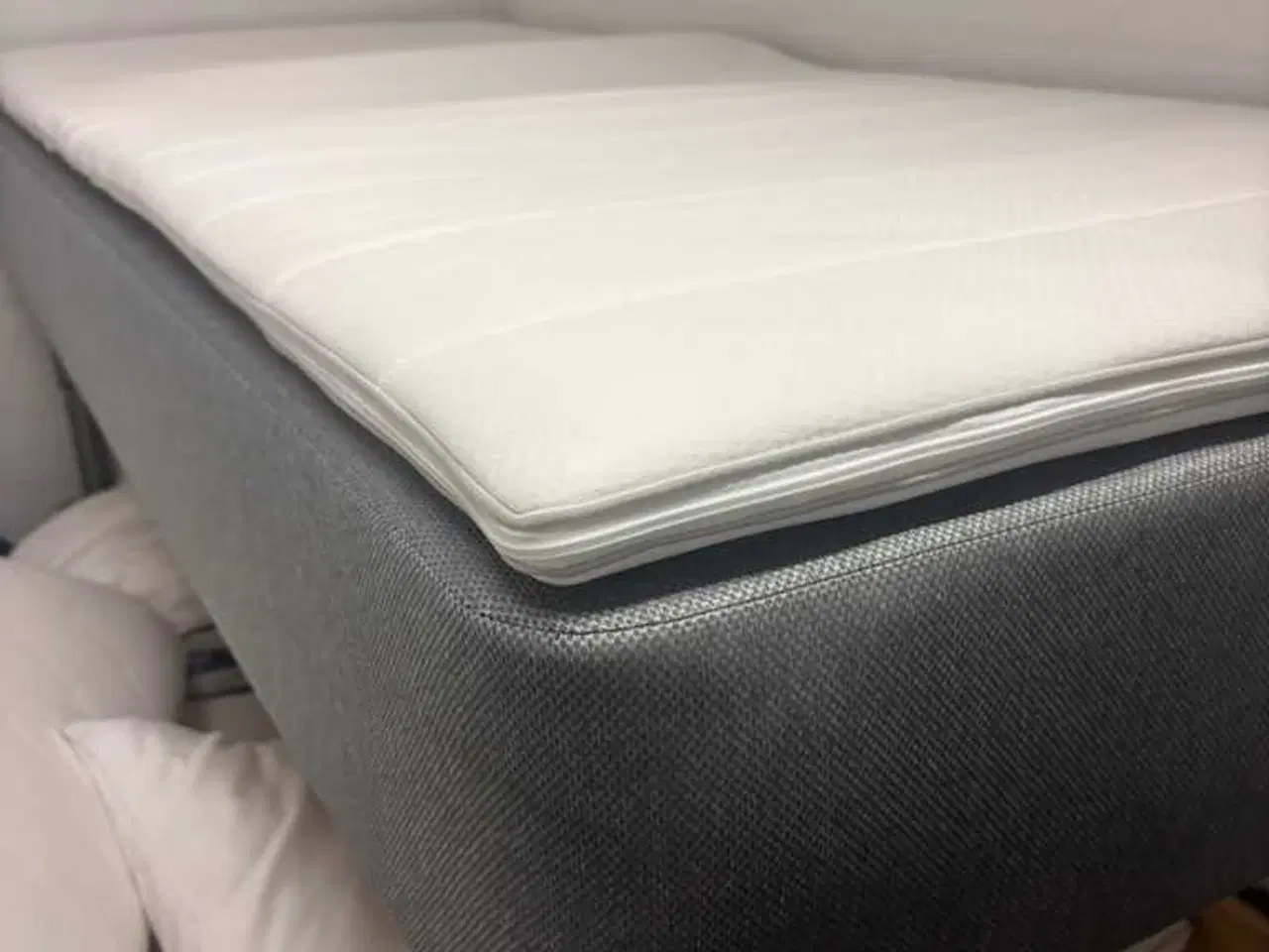 Billede 5 - Boxmadras med topmadras