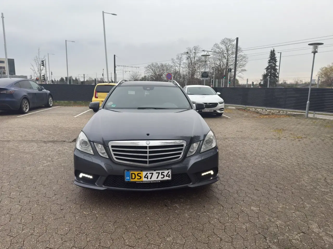 Billede 2 - Mercedes E350 3,0 CDi AMG Line stc. aut. Van