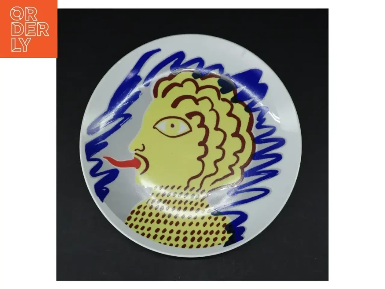 Billede 1 - Dekorativ tallerken med kunsttryk fra Gyrr og Gæster (str. Ø. 25 cm)Nr1/50 -