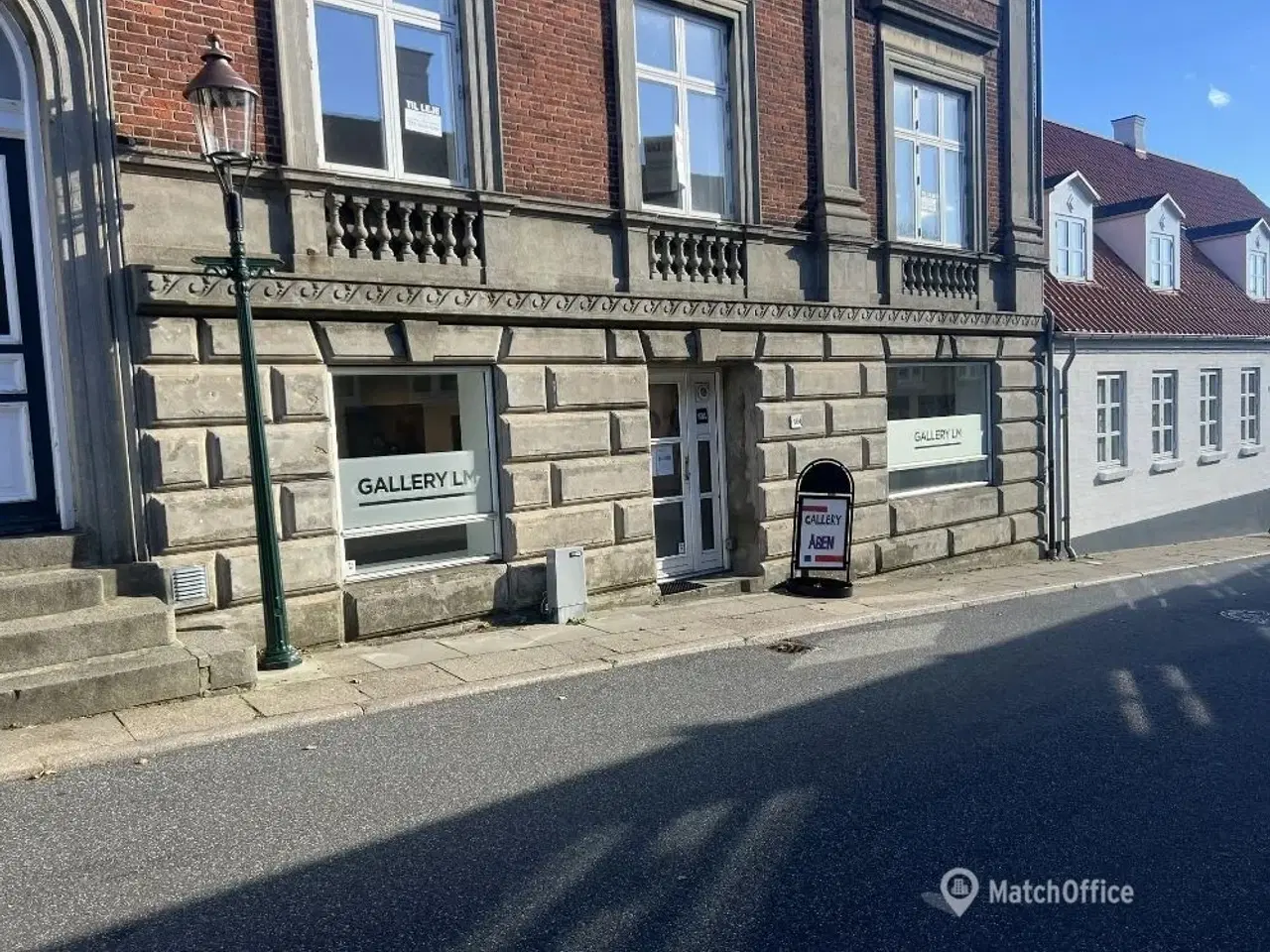 Billede 1 - Erhvervslejemål til kontor. klinik. butik m.m. - i alt ca. 120 kvm