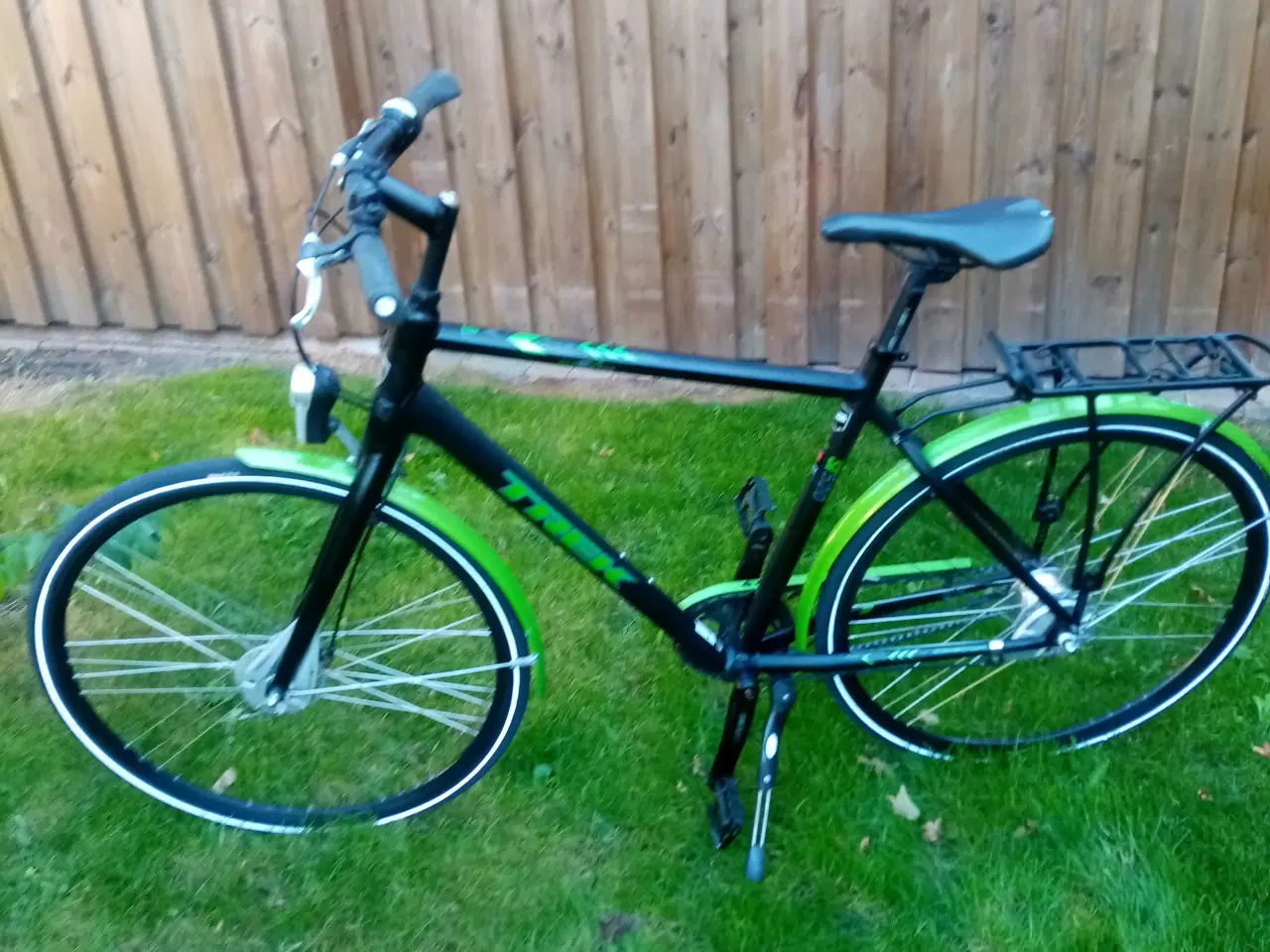 Billede 4 - TREK HERRECYKEL ST 520 SORT 