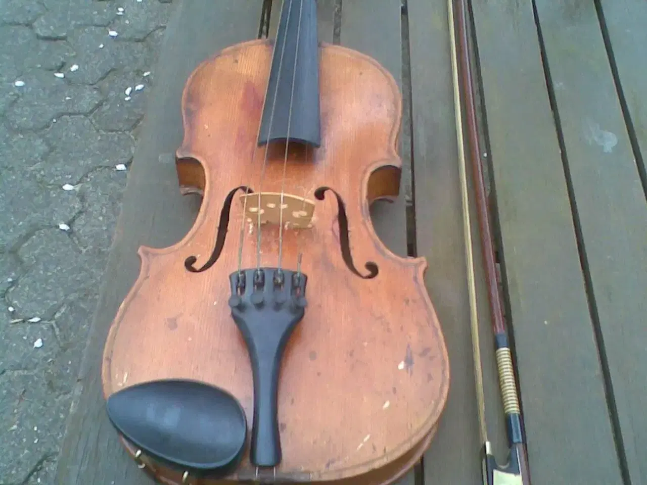 Billede 1 - En gammel antik violin 