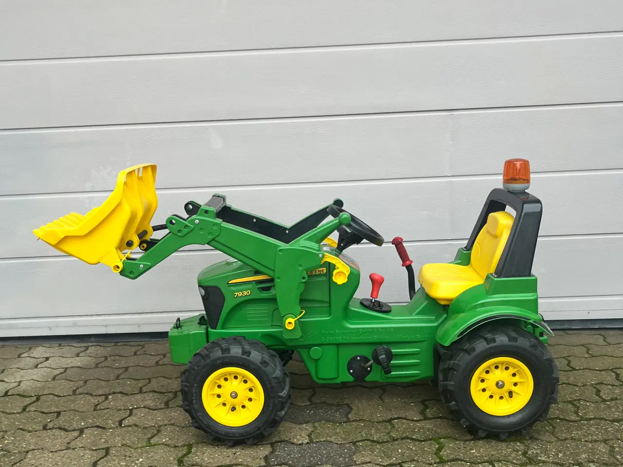 Billede 1 - John Deere pedal traktor model 7930(stor model) 