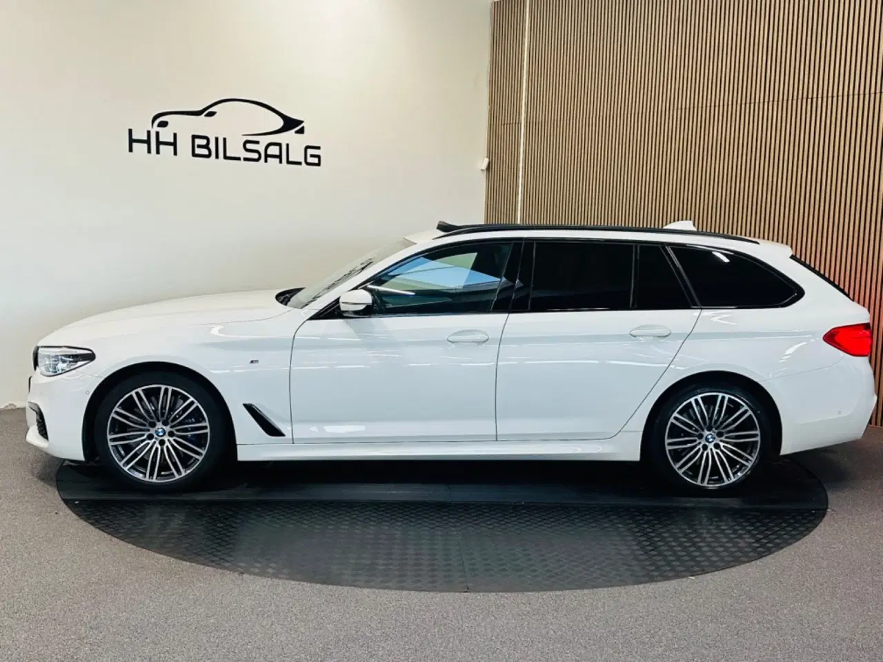 Billede 8 - BMW 540i 3,0 Touring M-Sport xDrive aut.