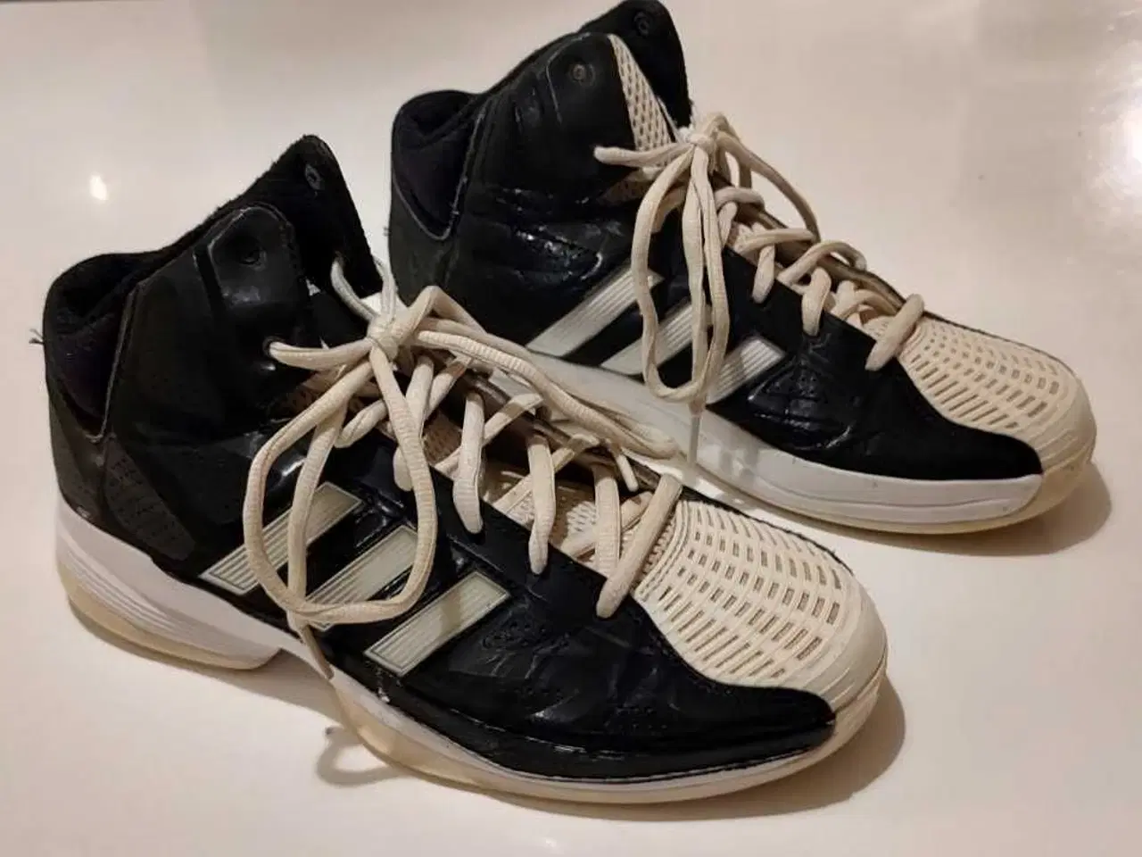 Billede 1 - Adidas sneakers/basketball
