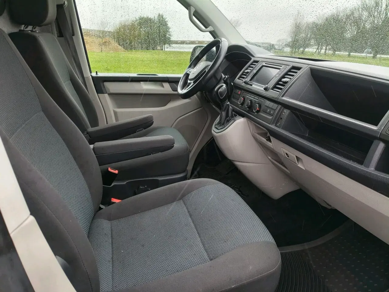 Billede 8 - VW Transporter Lang 2,0 TDI BMT DSG 150HK Van 7g Aut.