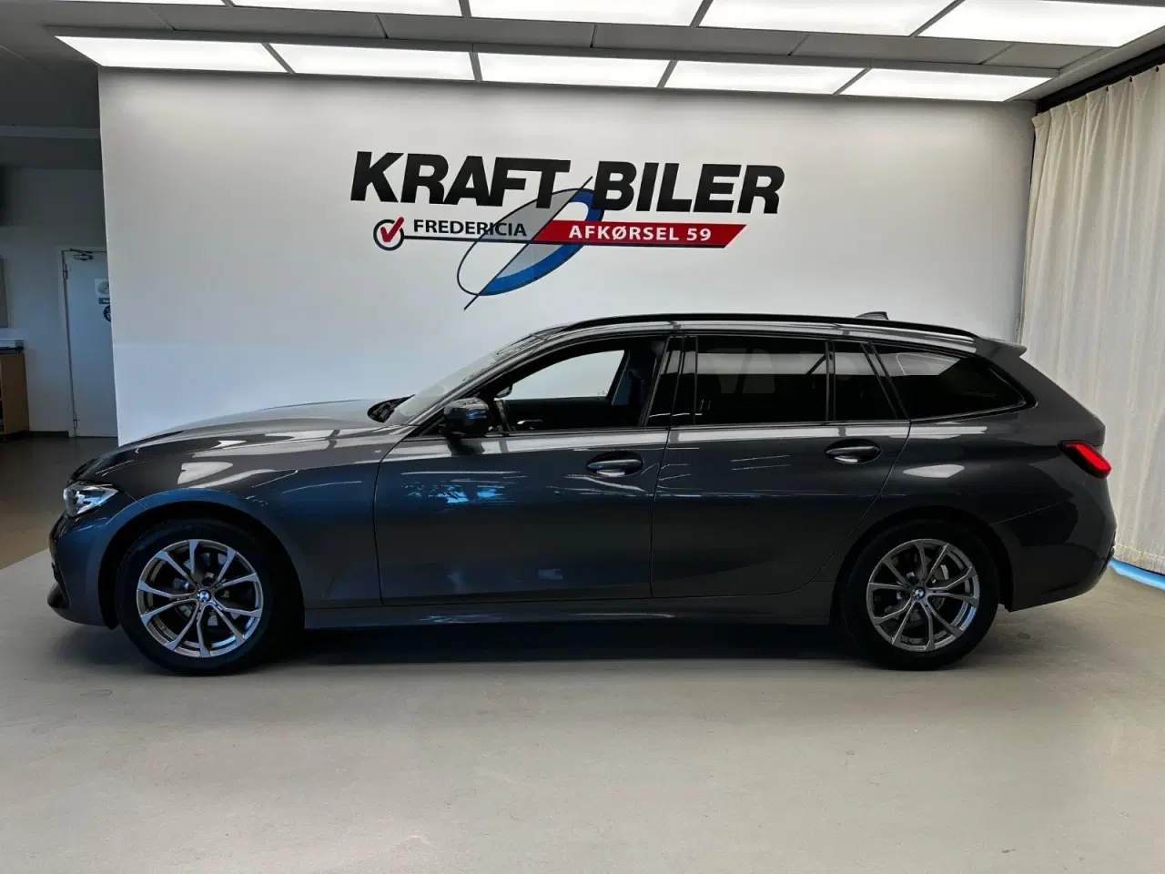 Billede 4 - BMW 320d 2,0 Touring Sport Line aut.