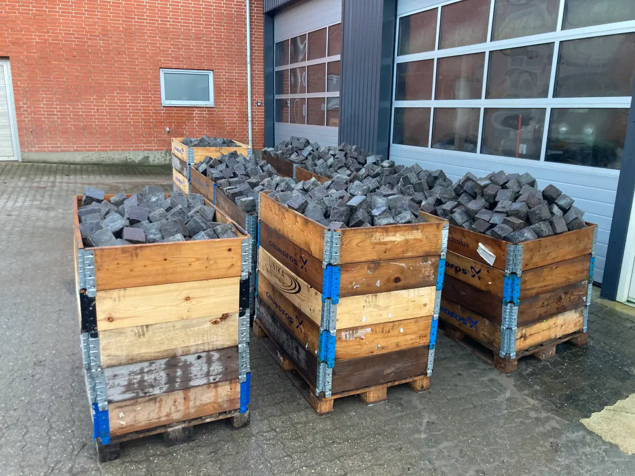 Billede 2 - Chaussesten rød brune slidte