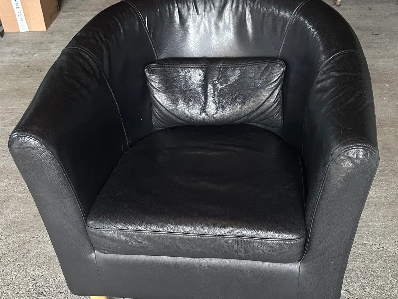 Billede 1 - Læderlænestol IKEA