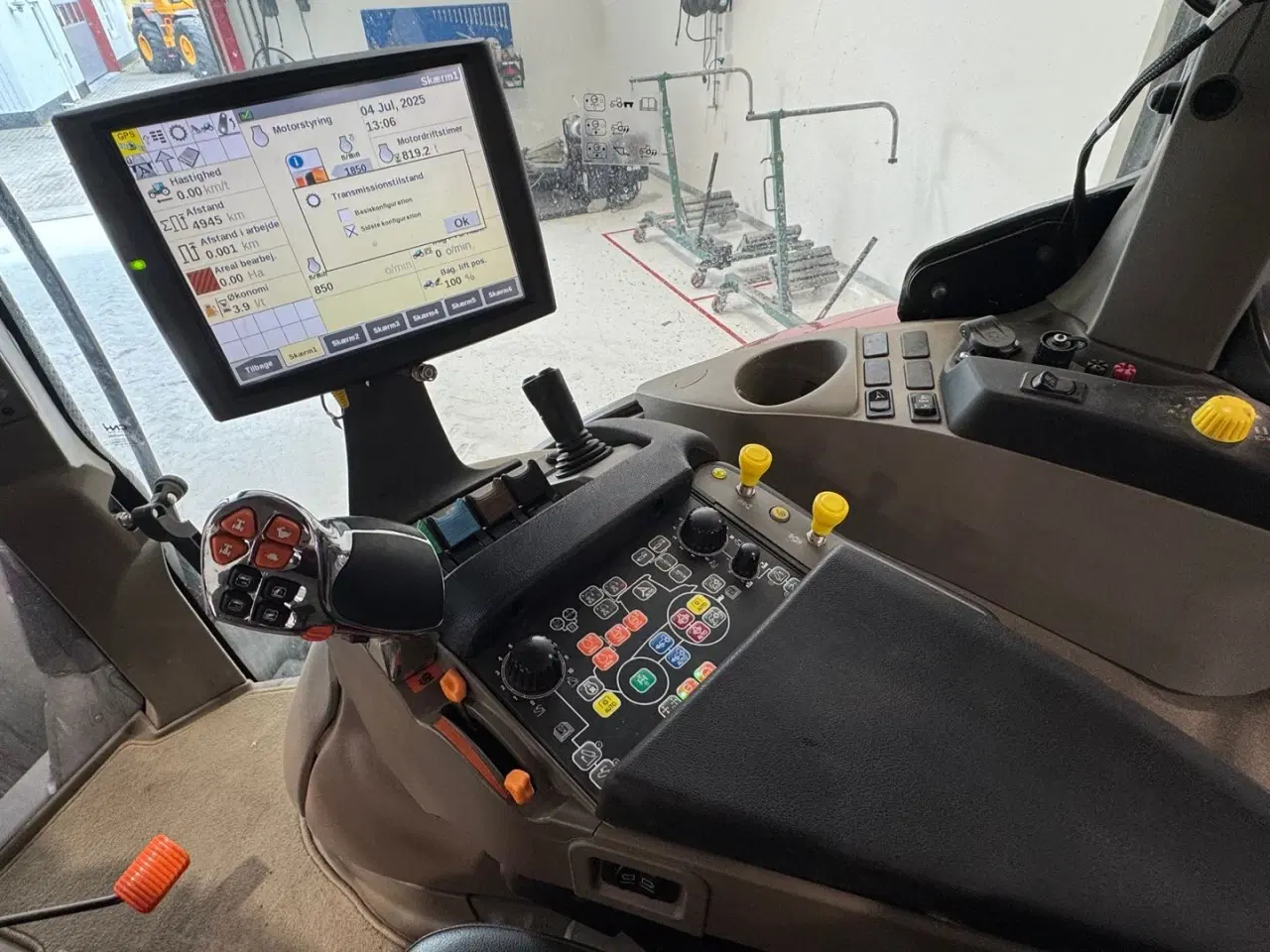 Billede 15 - Case IH PUMA 240 CVXDRIVE ALT I UDSTYR! KUN 800 TIMER OG MED TRIMBLE GPS!