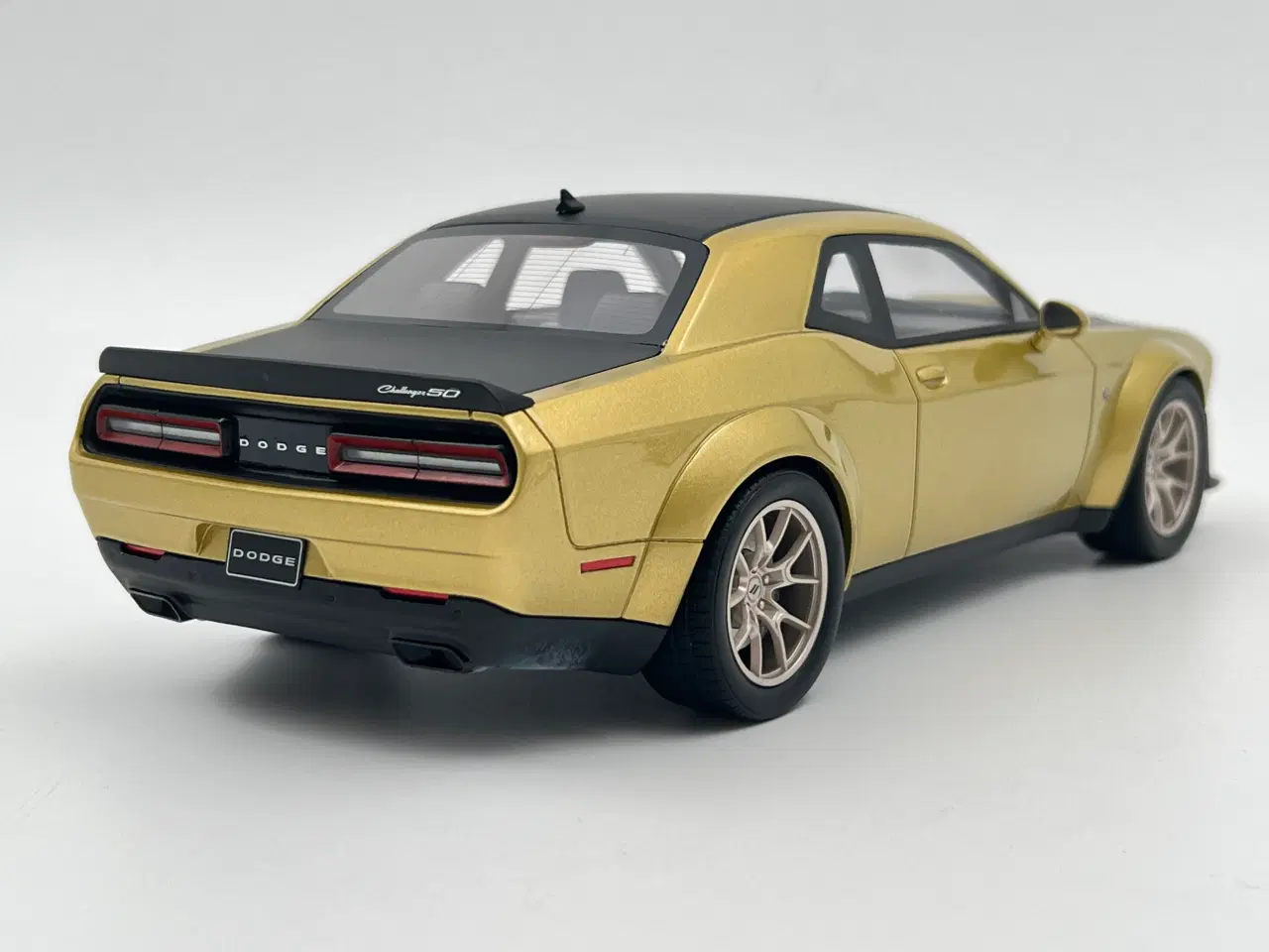 Billede 4 - 2020 Dodge Challenger R/T Scat Pack - 1:18