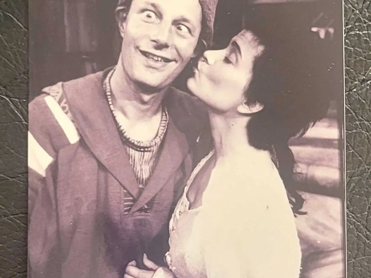 Billede 1 - Pressefoto - Alletiders jul/Pyrus