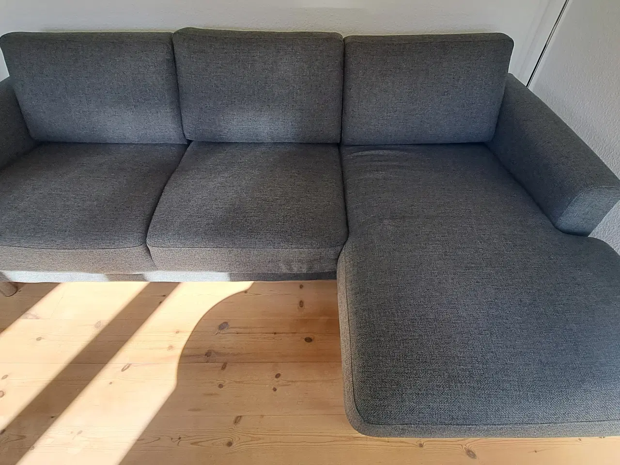 Billede 4 - Grå sofa