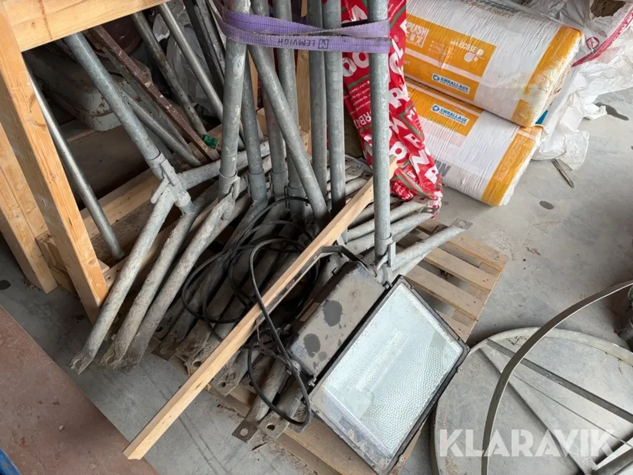 Billede 3 - Arbejdslamper Wexim - med støtteben, 7 styks