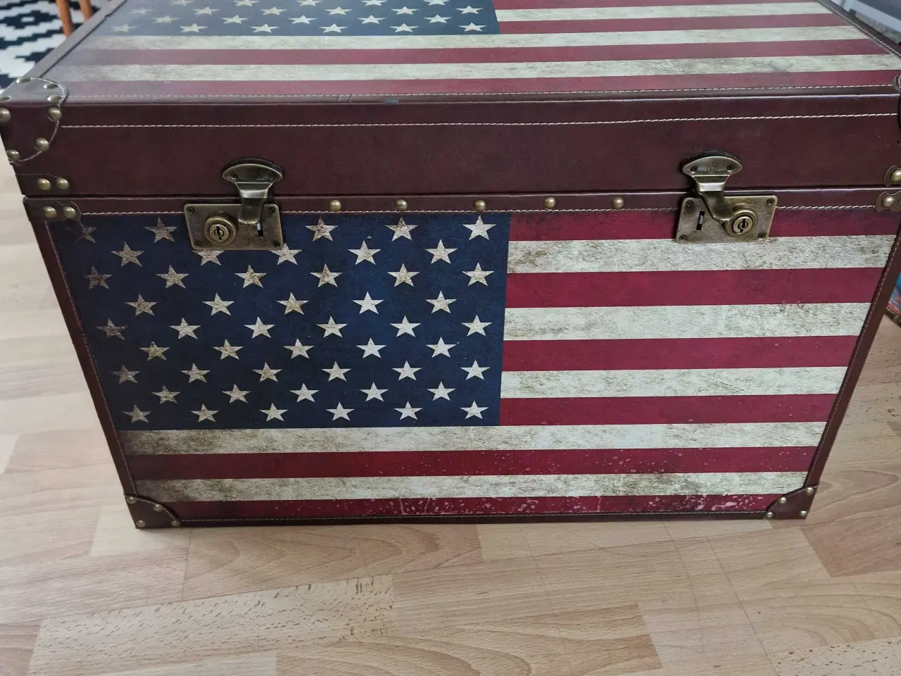 Billede 2 - Stor opbevaringskasse/kuffert I vintagestil 