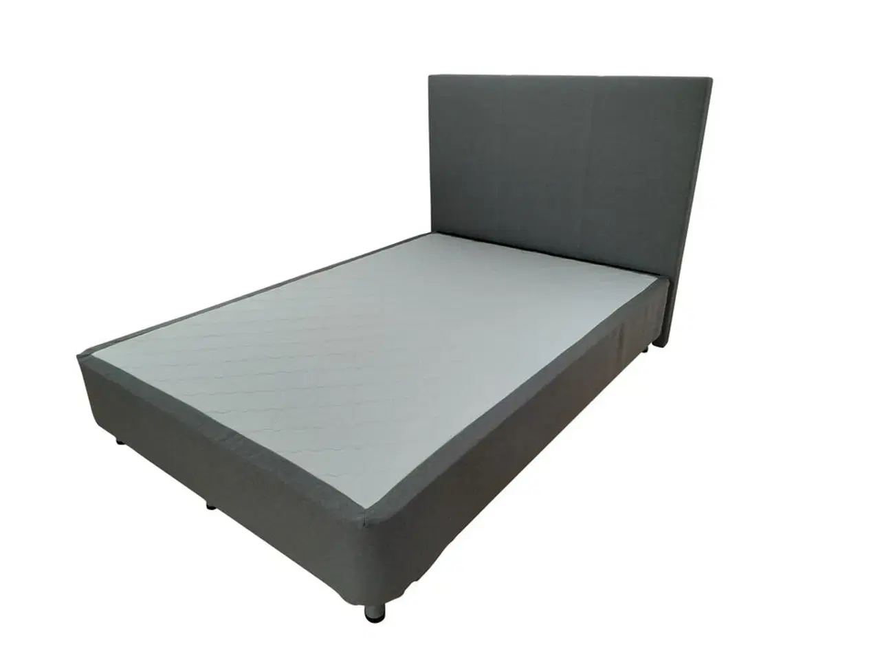 Billede 3 - Seng