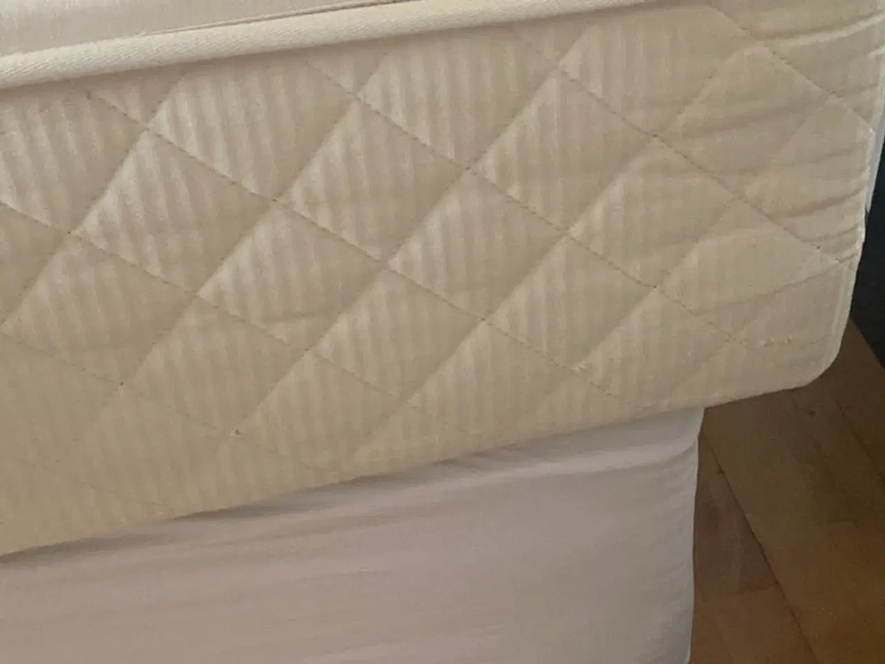 Billede 1 - Dobbeltseng 2x90