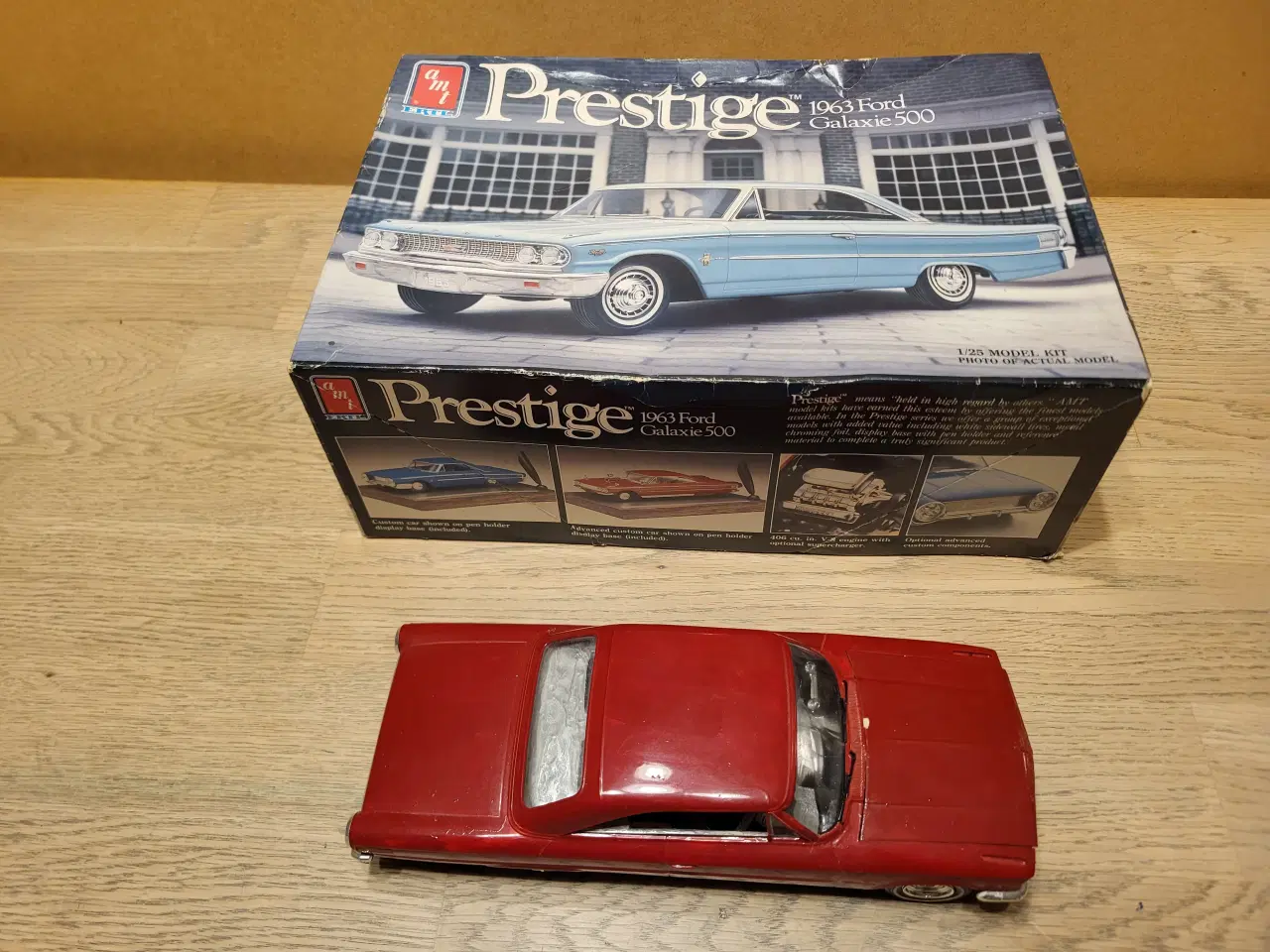 Billede 9 - Modelbiler blandet 4 stk. Og 2 stk. Skilte. 100 kr