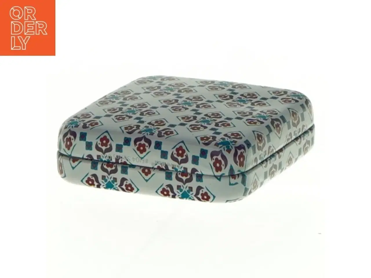 Billede 4 - Metaldåse med mønster (str. 6,5 x 6,5 cm)