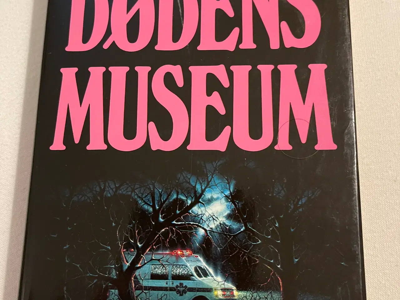 Billede 1 - Dødens museum af Dean R. Koonts