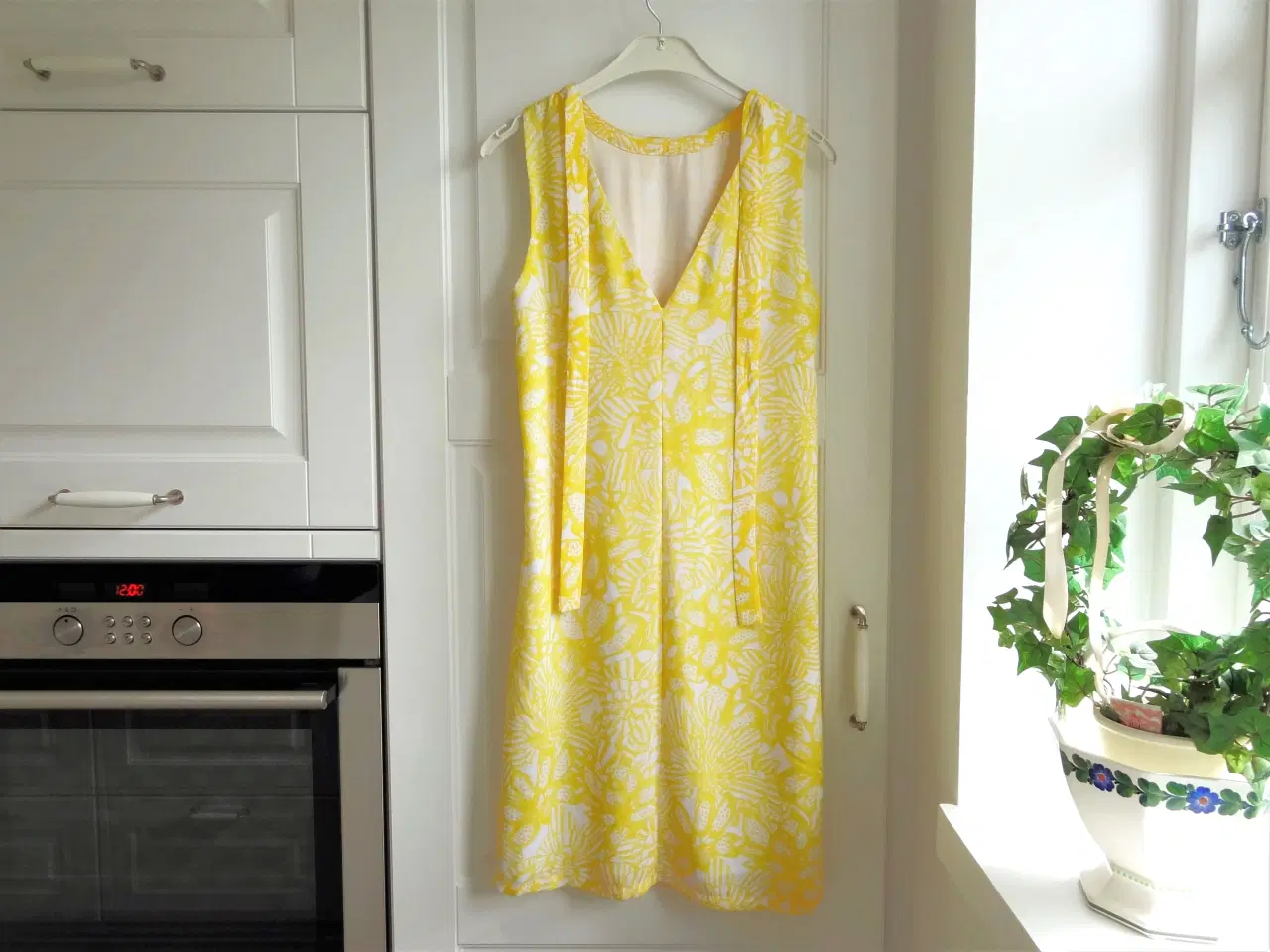 Billede 6 -  Anden kjole, Kjole, festkjole, H&M, Str 36 