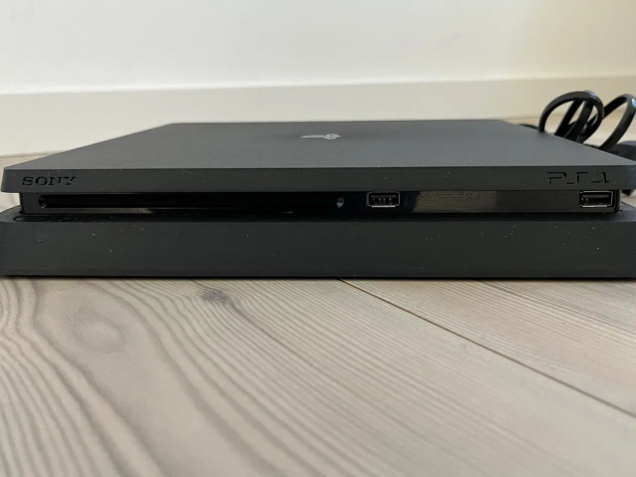 Billede 3 -   Playstation 4, SONY , Perfekt   