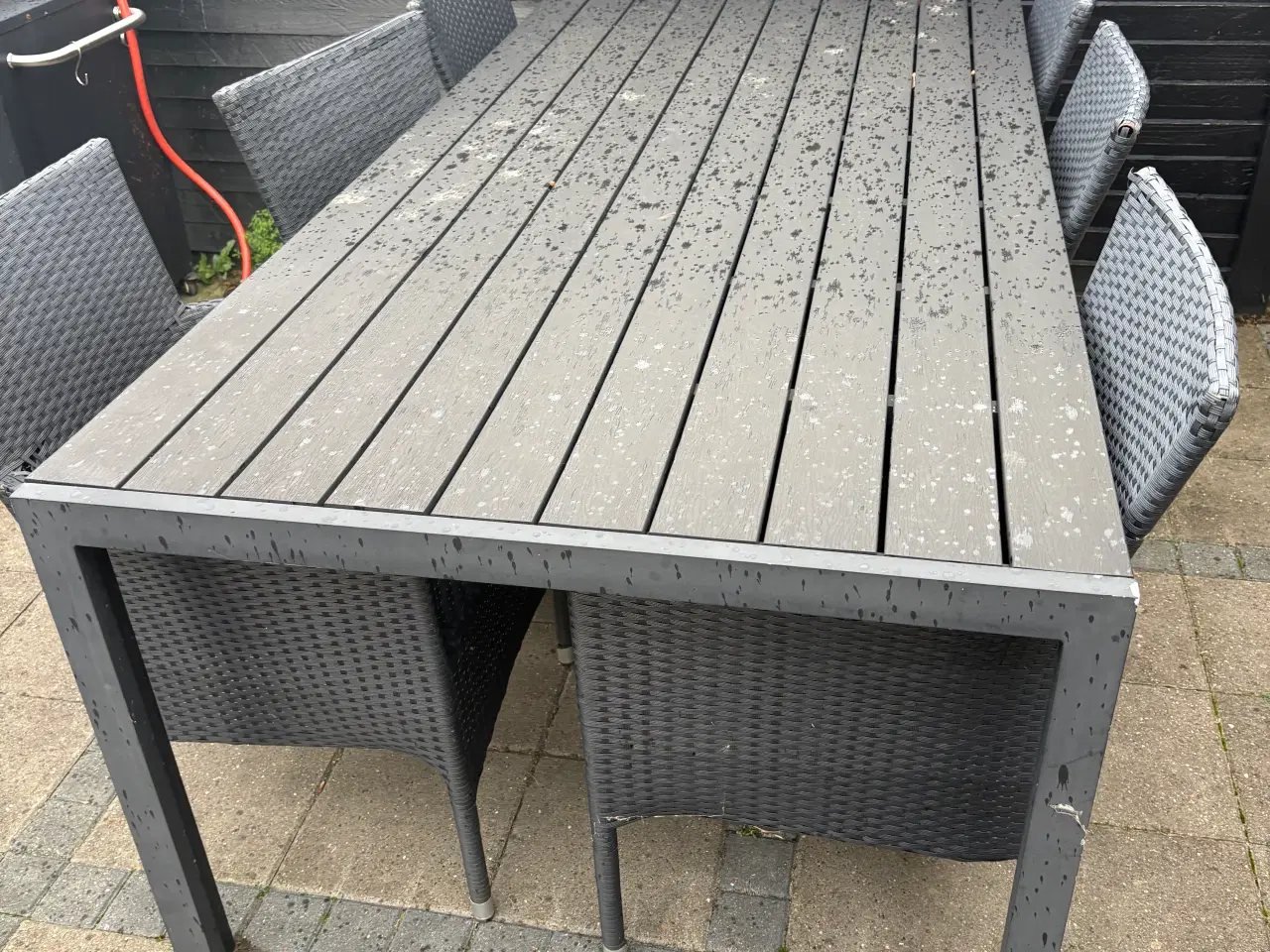 Billede 2 - Havebord med stole