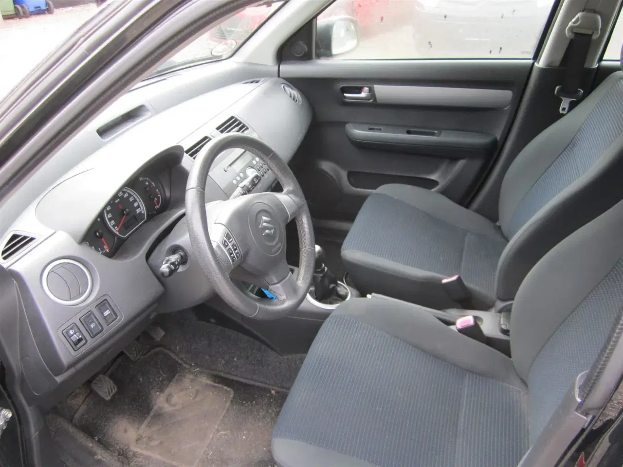 Billede 5 - Suzuki Swift 1,3 GLS 92HK 5d