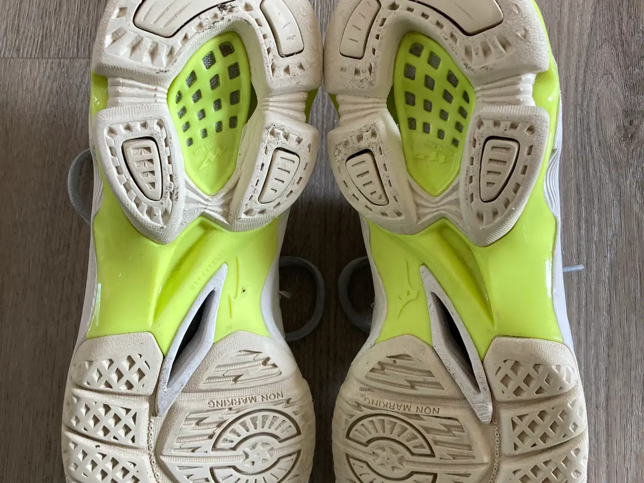 Billede 3 - Mizuno Wave Voltage håndboldsko str. 36