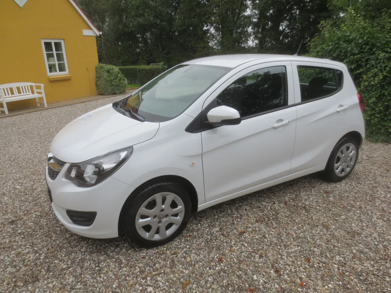 Billede 3 - Opel Karl 1.0 i 75 Hk Årg 2017. 