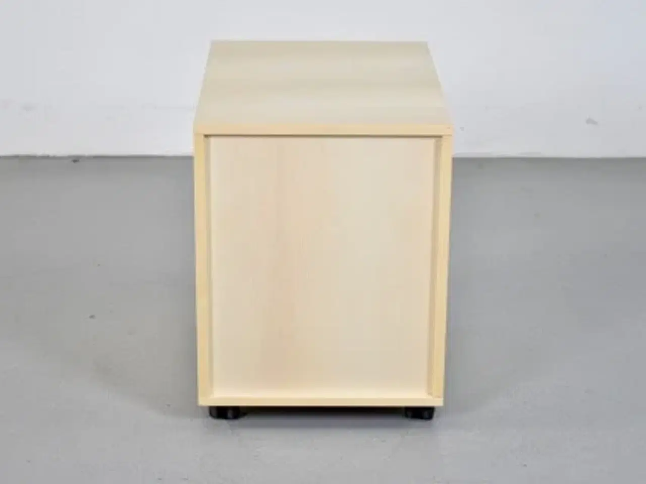 Billede 3 - Cube design quadro skuffekassette i ahorn med tre skuffer