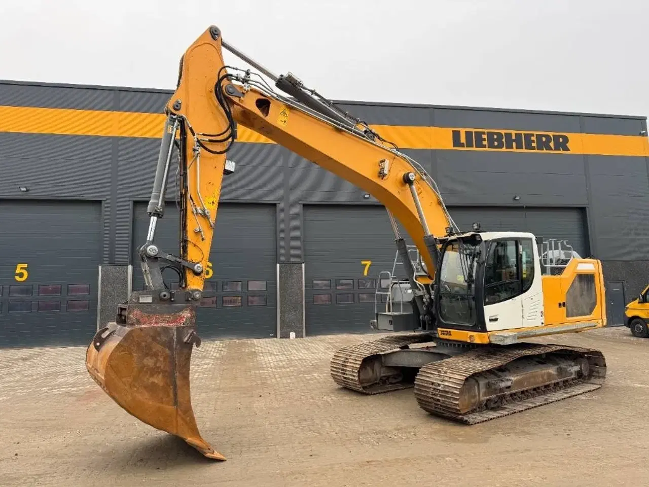 Billede 2 - Liebherr R926