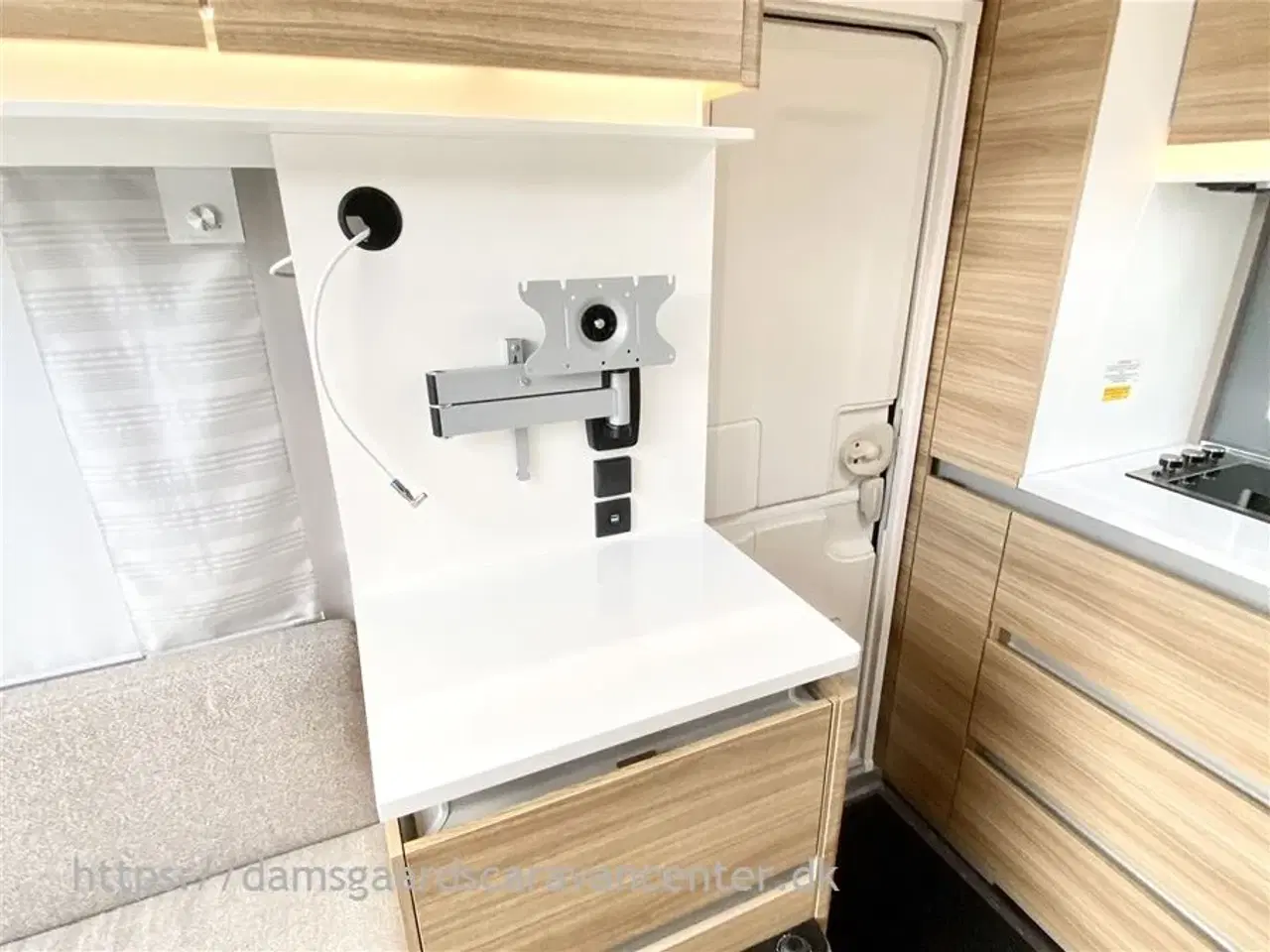 Billede 7 - 2018 - Adria Altea 362 LH 4four Enkeltsenge-Lamel-Gulvtemp.-Mover-Telt