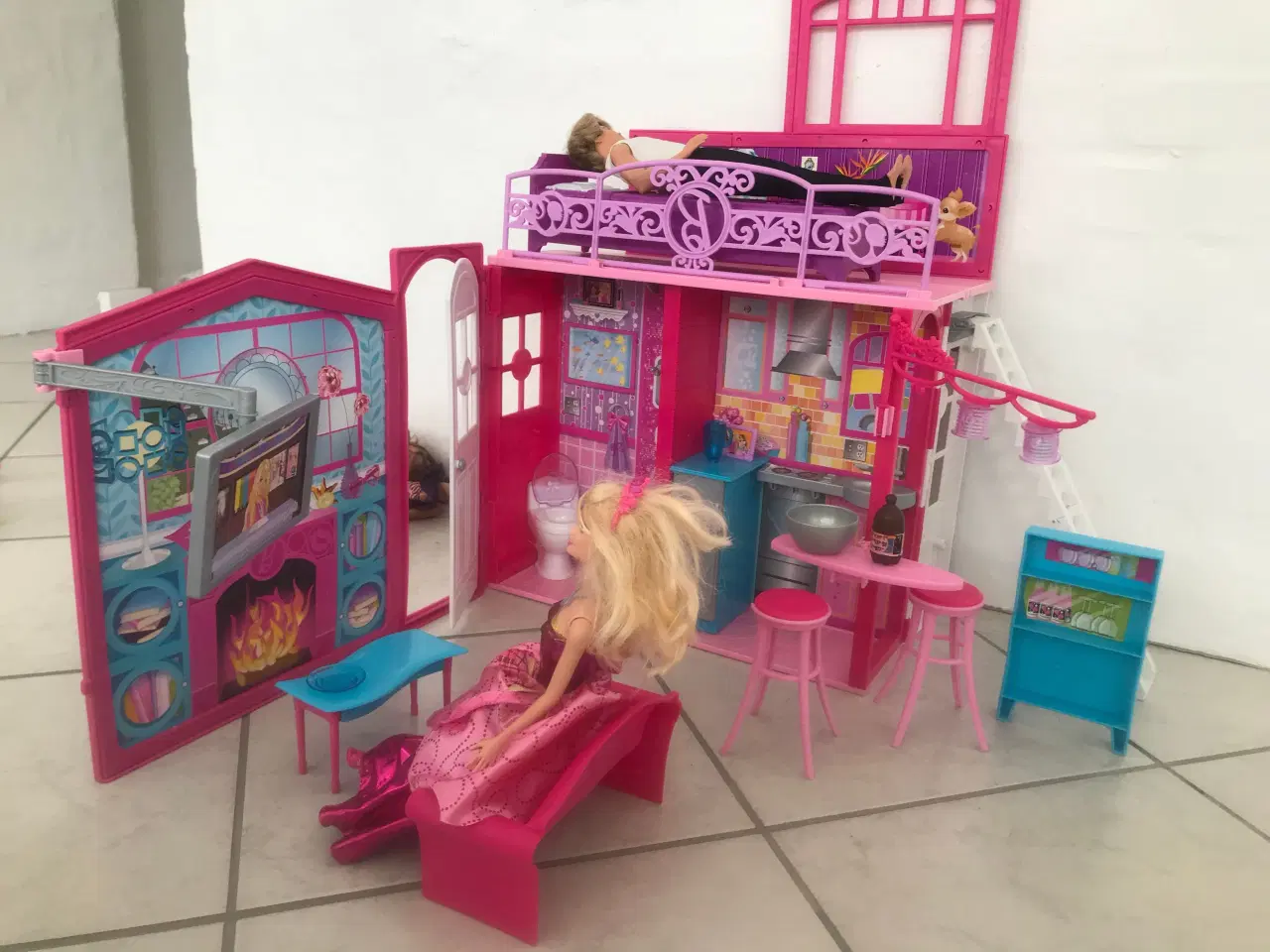 Billede 2 - Barbie stor pakke sælges samlet 