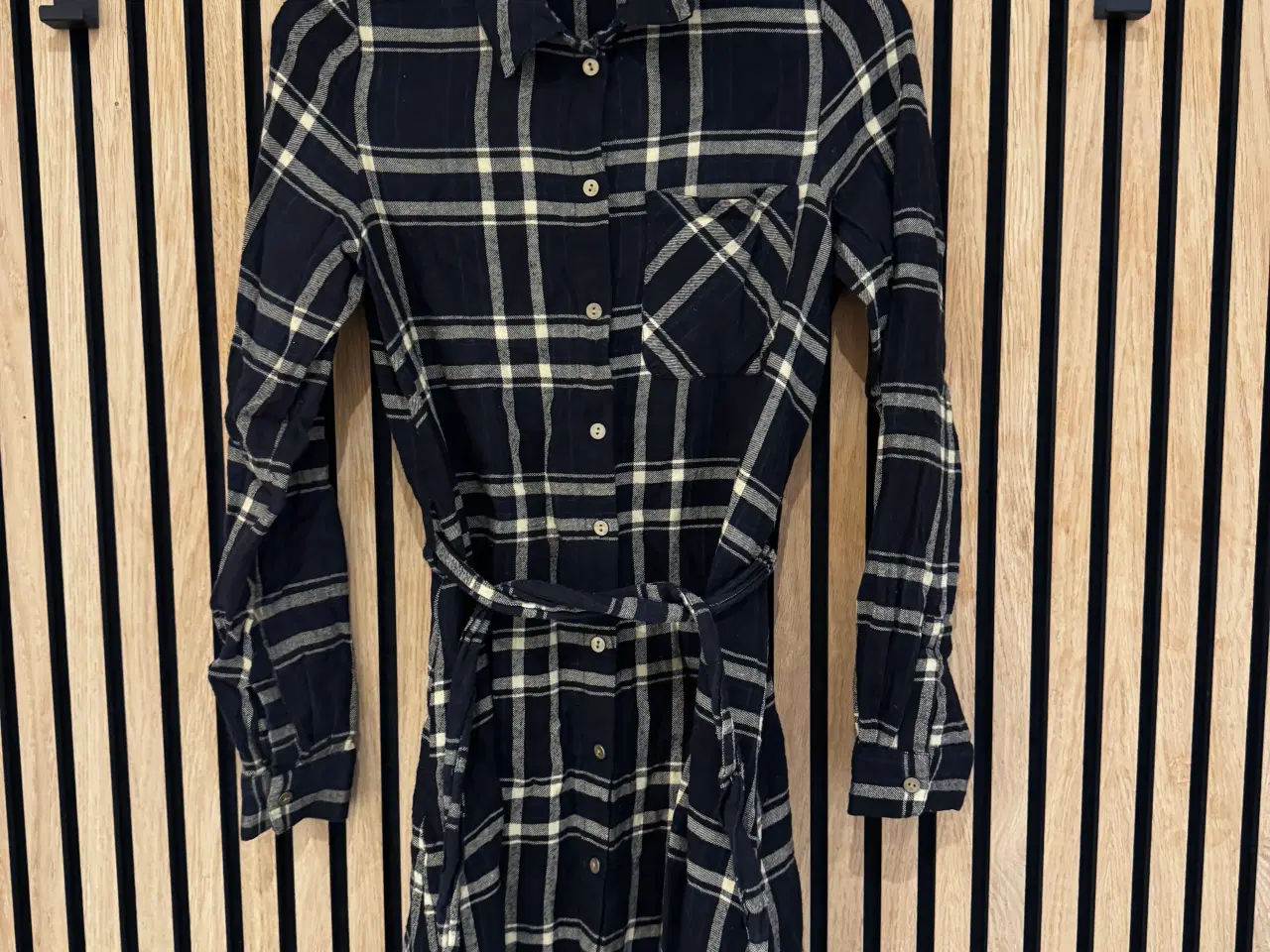 Billede 1 - Skjorte kjole