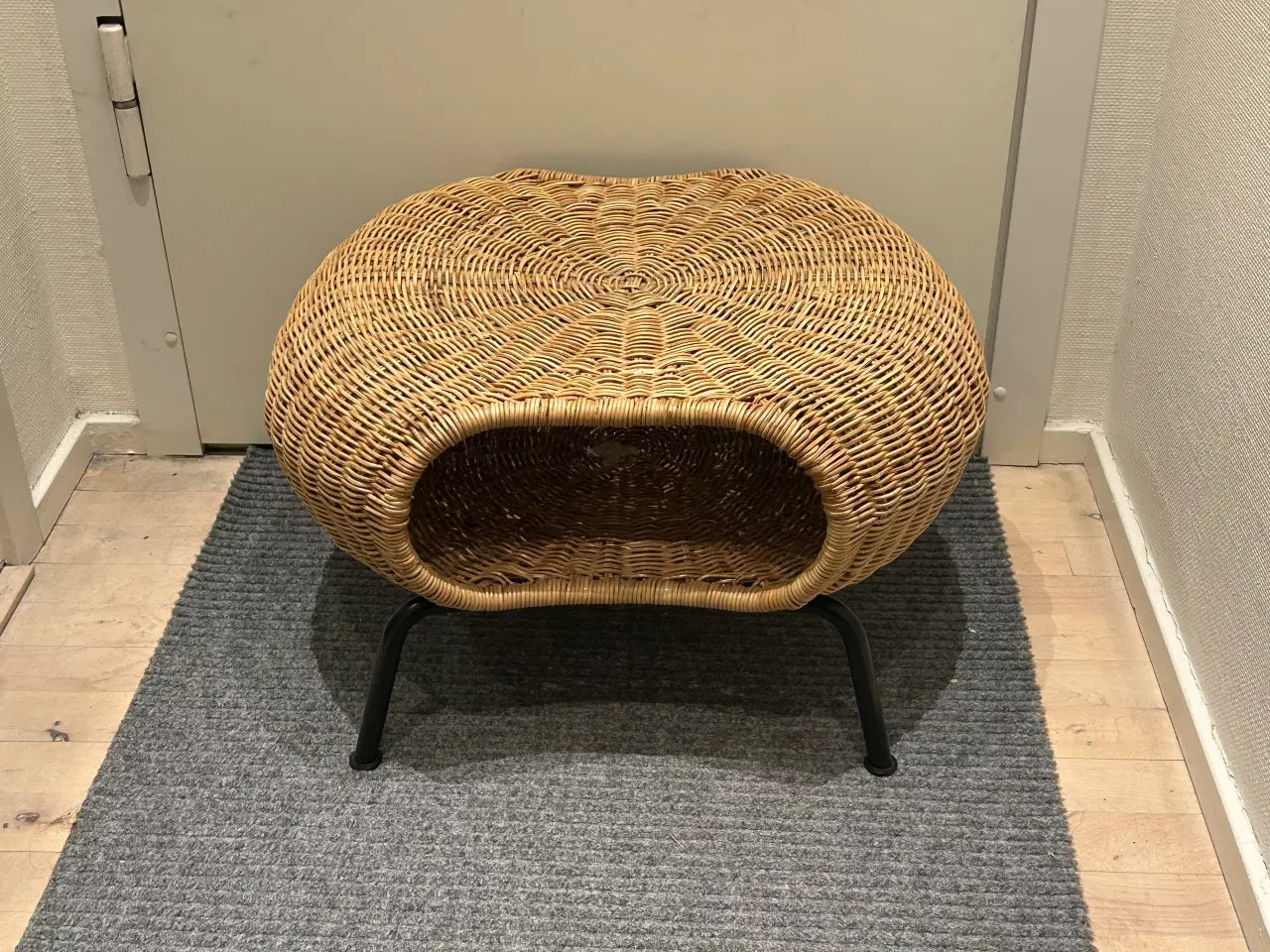 Billede 2 - IKEA Gamlehult flet skammel / puf – med opbevaring