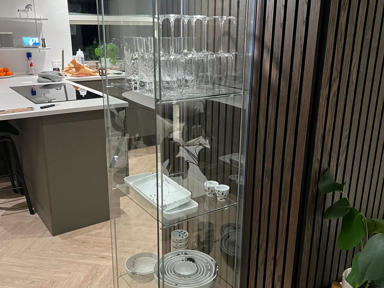 Billede 2 - Glasskab